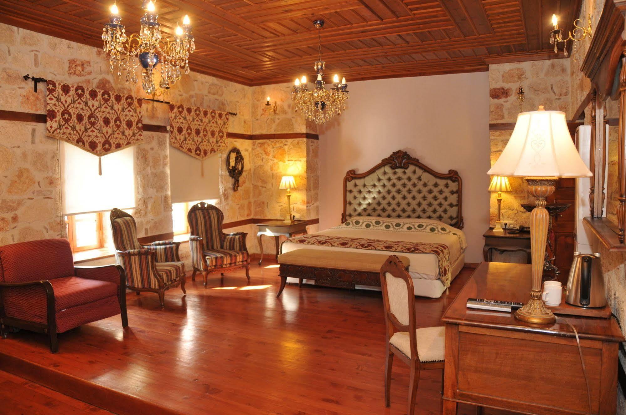 מלון Candle Suites אנטליה
